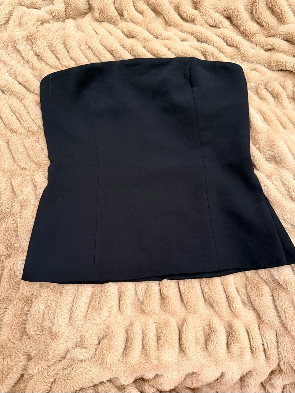 Aritzia Posh Tube Top - Crepette